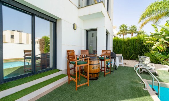 Reventa - Villa / Casa - Ciudad Quesada