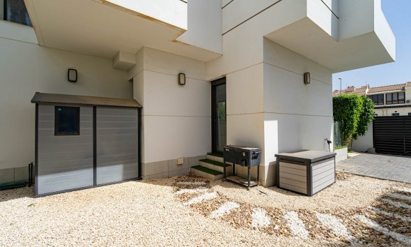 Reventa - Villa / Casa - Ciudad Quesada