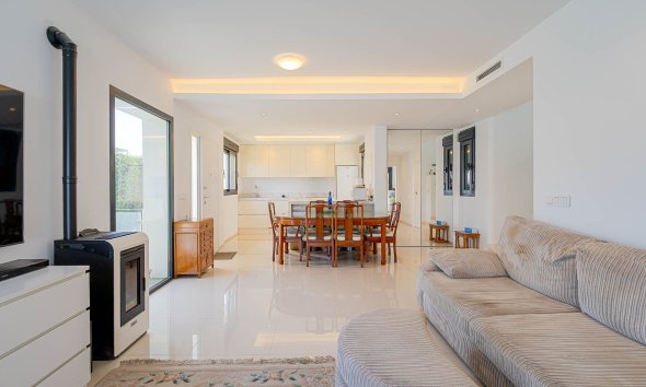 Reventa - Villa / Casa - Ciudad Quesada