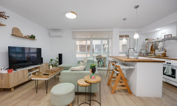 Rynek Wtórny - Apartament / Duplex - Torrevieja - Playa de los Naufragos