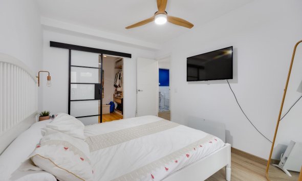 Rynek Wtórny - Apartament / Duplex - Torrevieja - Playa de los Naufragos
