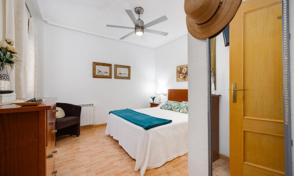 Rynek Wtórny - Apartament / Duplex - Torrevieja - Playa del Acequión