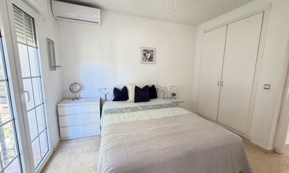 Rynek Wtórny - Apartament / Duplex - Orihuela Costa - Las Ramblas