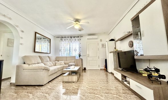 Reventa - Apartamento / Dúplex - Orihuela Costa - La Zenia