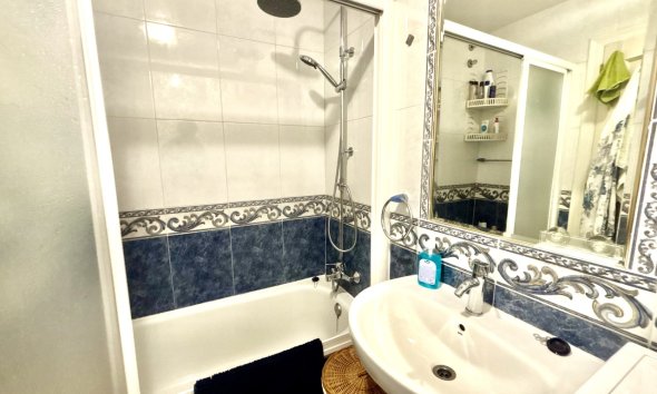 Reventa - Apartamento / Dúplex - Orihuela Costa - La Zenia