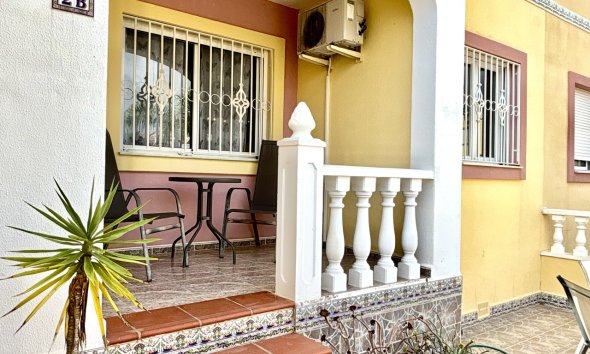 Reventa - Apartamento / Dúplex - Orihuela Costa - La Zenia