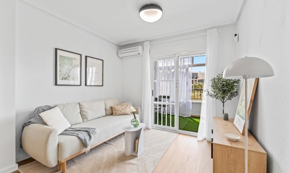 Resale - Apartament / Duplex - Orihuela Costa - Playa Flamenca