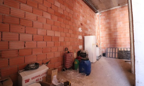 Reventa - Local Comercial - Los Montesinos - Entre Naranjos / Vistabella Golf