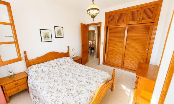 Resale - Apartament / Duplex - Torrevieja - Torre del moro