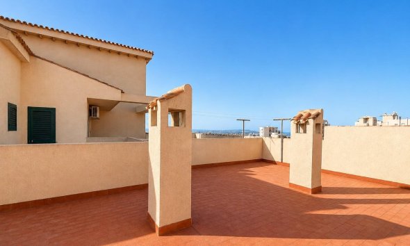 Resale - Apartament / Duplex - Torrevieja - Torre del moro