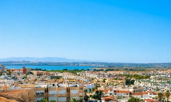 Resale - Apartament / Duplex - Torrevieja - Torre del moro