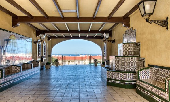 Resale - Apartament / Duplex - Torrevieja - Torre del moro