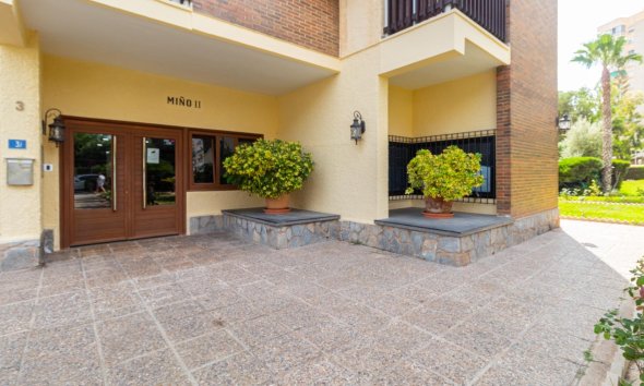 Rynek Wtórny - Apartament / Duplex - Orihuela Costa - Campoamor