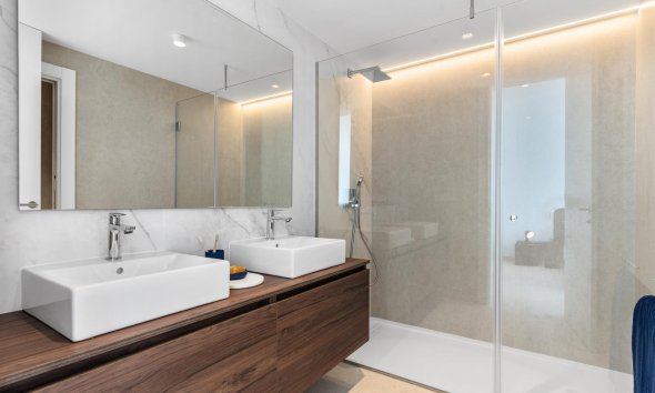 Obra nueva - Villa / Casa - Altea