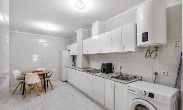 Resale - Apartament / Duplex - Torrevieja - Centro