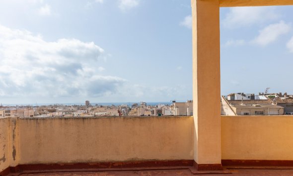 Resale - Apartament / Duplex - Torrevieja - Centro