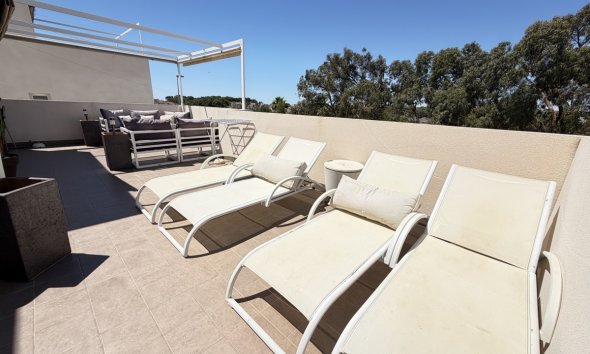 Reventa - Villa / Casa - Orihuela Costa - Mil Palmeras