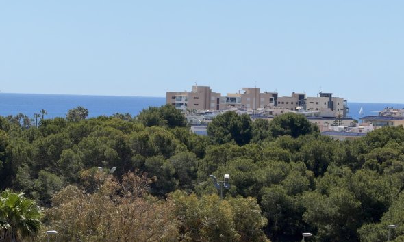 Reventa - Villa / Casa - Orihuela Costa - Mil Palmeras