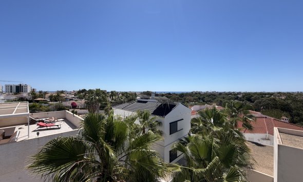 Reventa - Villa / Casa - Orihuela Costa - Mil Palmeras