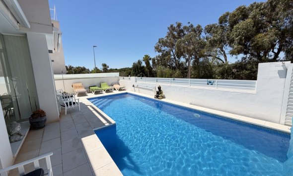 Reventa - Villa / Casa - Orihuela Costa - Mil Palmeras
