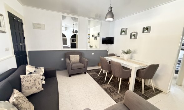 Resale - Apartament / Duplex - Orihuela Costa - Villamartín