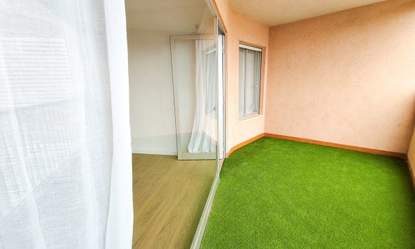 Resale - Apartament / Duplex - Orihuela Costa - La Zenia