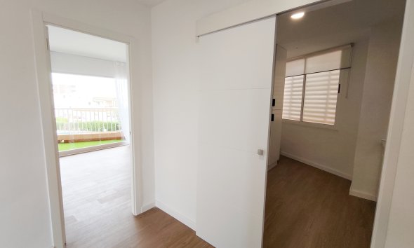 Resale - Apartament / Duplex - Orihuela Costa - La Zenia
