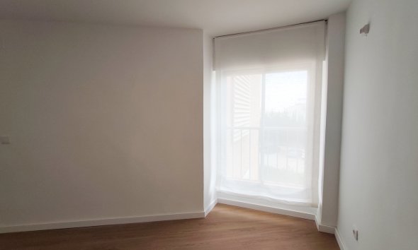 Resale - Apartament / Duplex - Orihuela Costa - La Zenia