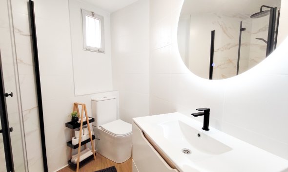 Resale - Apartament / Duplex - Orihuela Costa - La Zenia