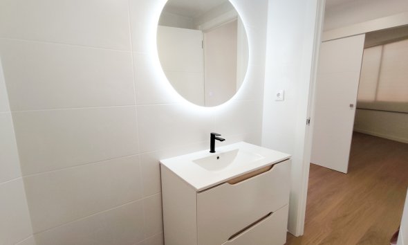 Resale - Apartament / Duplex - Orihuela Costa - La Zenia