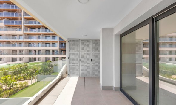 Resale - Apartament / Duplex - Torrevieja - Punta Prima