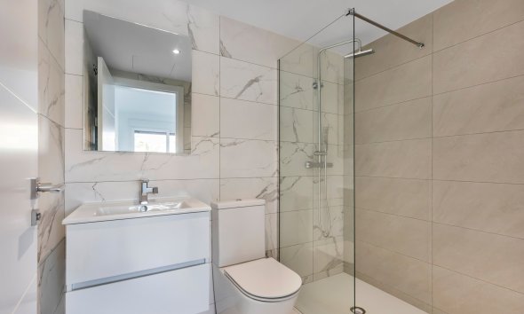 Resale - Apartament / Duplex - Torrevieja - Punta Prima