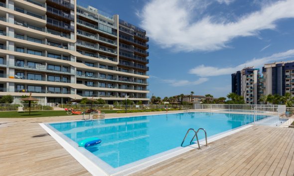Resale - Apartament / Duplex - Torrevieja - Punta Prima