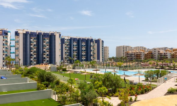 Resale - Apartament / Duplex - Torrevieja - Punta Prima