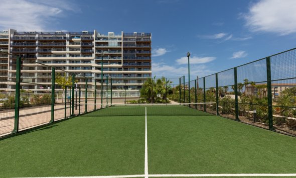 Resale - Apartament / Duplex - Torrevieja - Punta Prima