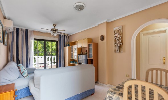 Resale - Apartament / Duplex - Torrevieja - Rocio del Mar