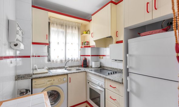 Resale - Apartament / Duplex - Torrevieja - Rocio del Mar
