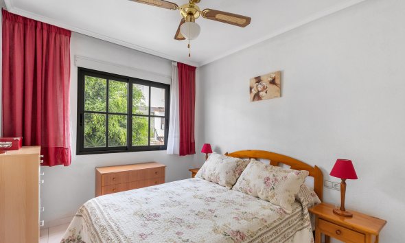 Resale - Apartament / Duplex - Torrevieja - Rocio del Mar