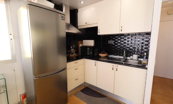 Reventa - Apartamento / Dúplex - Torrevieja - La Veleta