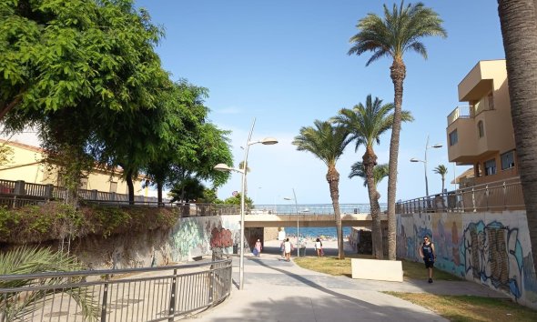 Resale - Apartament / Duplex - Pilar de la Horadada - El Mojón