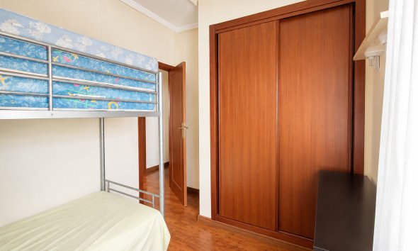 Resale - Apartament / Duplex - Torrevieja