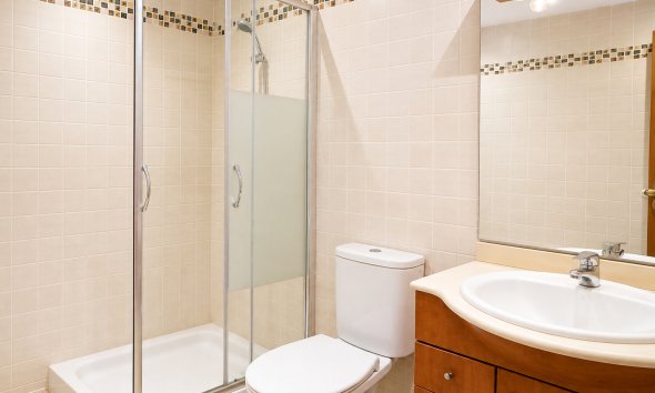 Resale - Apartament / Duplex - Torrevieja
