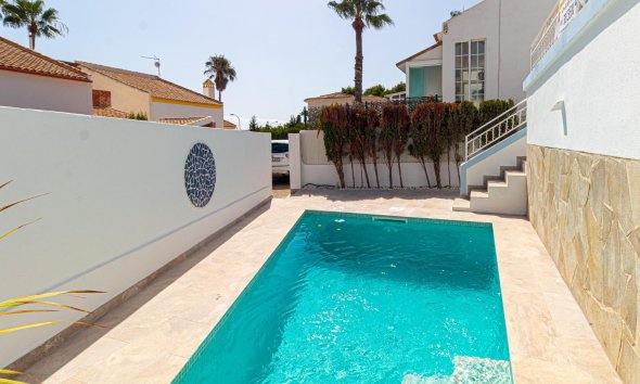 Reventa - Villa / Casa - Orihuela Costa - Villamartín