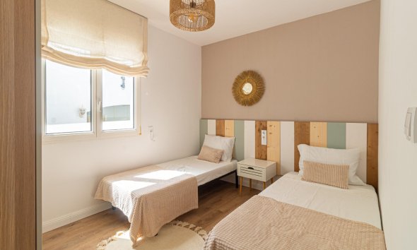 Reventa - Villa / Casa - Orihuela Costa - Villamartín