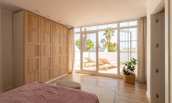 Reventa - Villa / Casa - Orihuela Costa - Villamartín