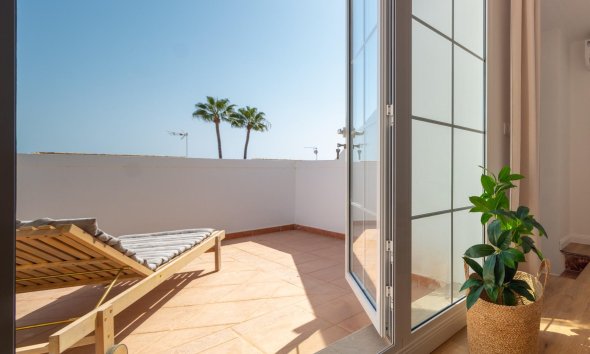 Reventa - Villa / Casa - Orihuela Costa - Villamartín
