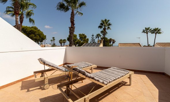 Reventa - Villa / Casa - Orihuela Costa - Villamartín