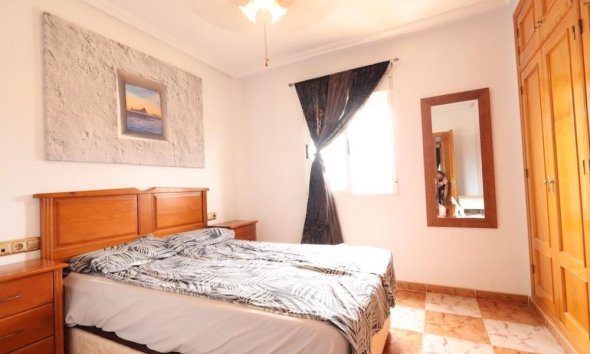 Reventa - Apartamento / Dúplex - Orihuela Costa - La Zenia