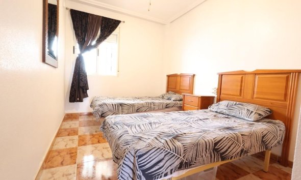 Reventa - Apartamento / Dúplex - Orihuela Costa - La Zenia