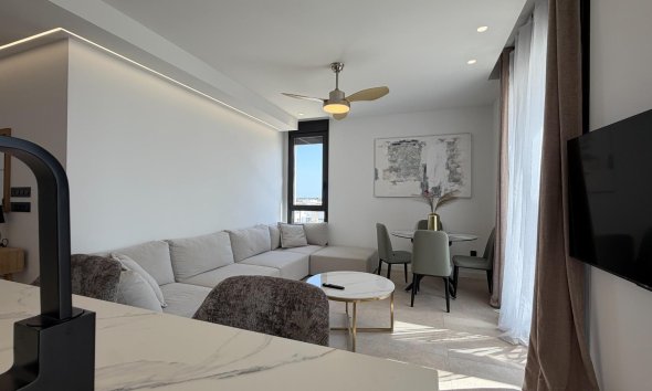 Reventa - Apartamento / Dúplex - Los Alcazares - Dolores De Pacheco